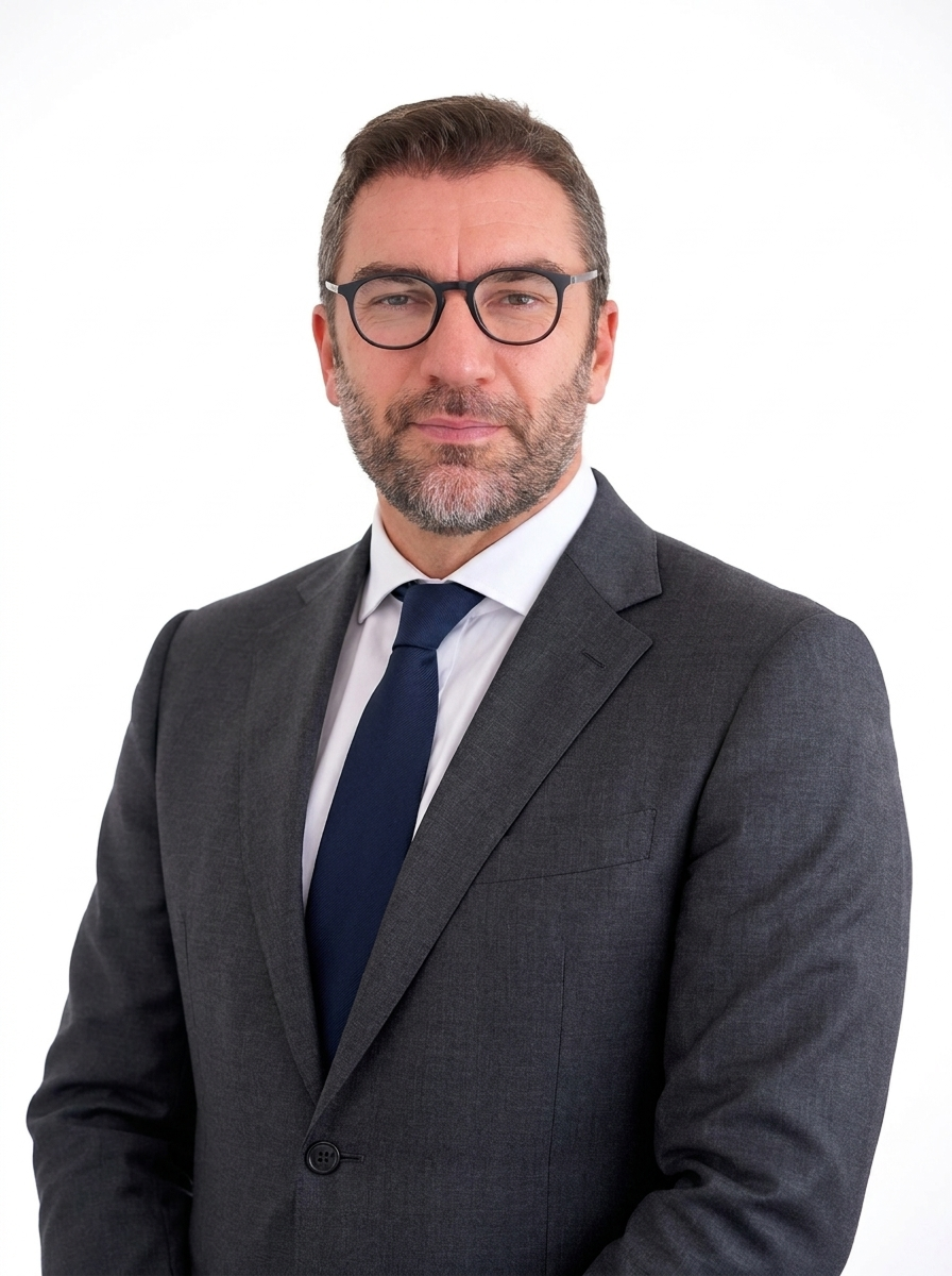 Dr. Pedro Nunez